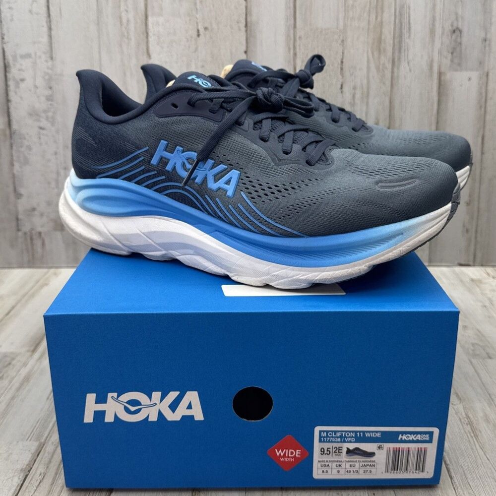 HOKA Men's Clifton 11 Running Shoes Size 9.5 2E Wide Varsity Navy Faded Navy